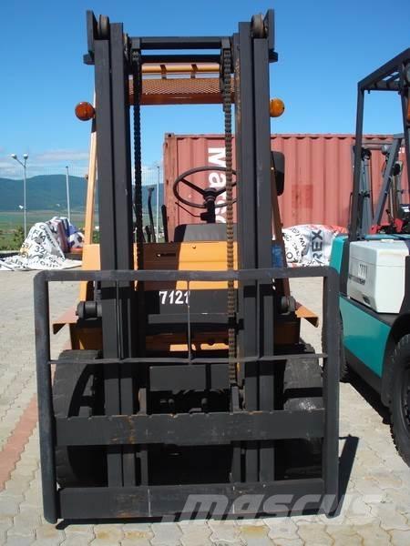 Komatsu FG25L-7 Forklift trucks - others