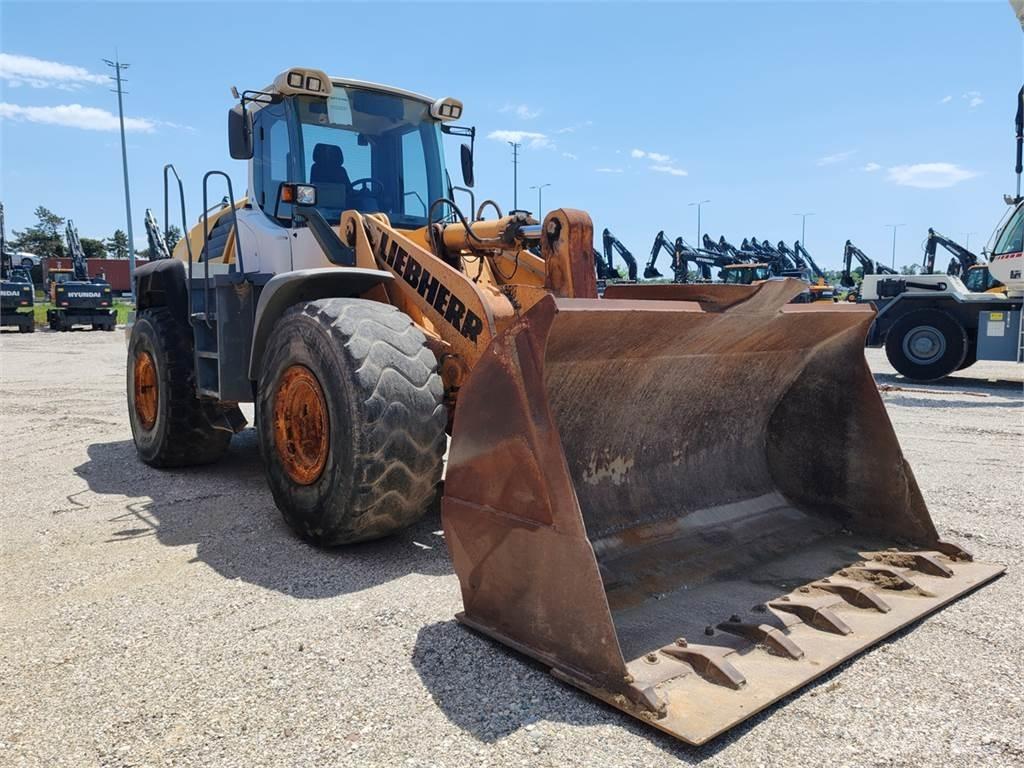 Liebherr L566 Wheel loaders