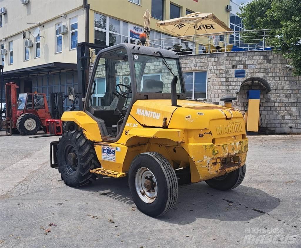Manitou MC 30 Diesel trucks