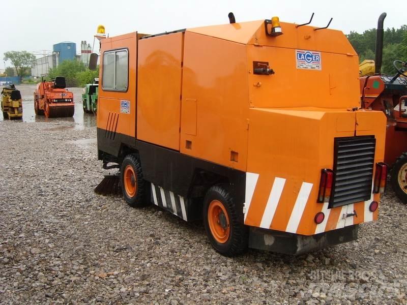 Mfh 2100D Sweeper trucks