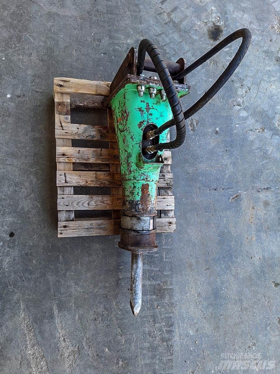Montabert SC16 Hydraulic pile hammers