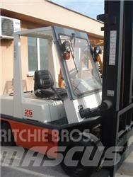 Nissan PH02M25 Forklift trucks - others