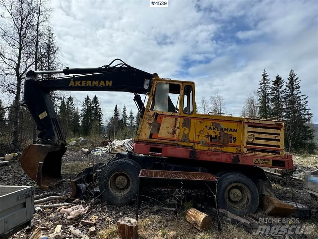 Åkerman H9 Crawler excavators