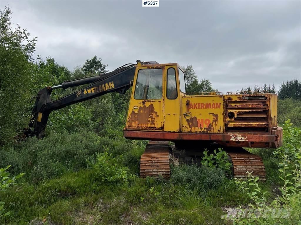 Åkerman H9 Crawler excavators