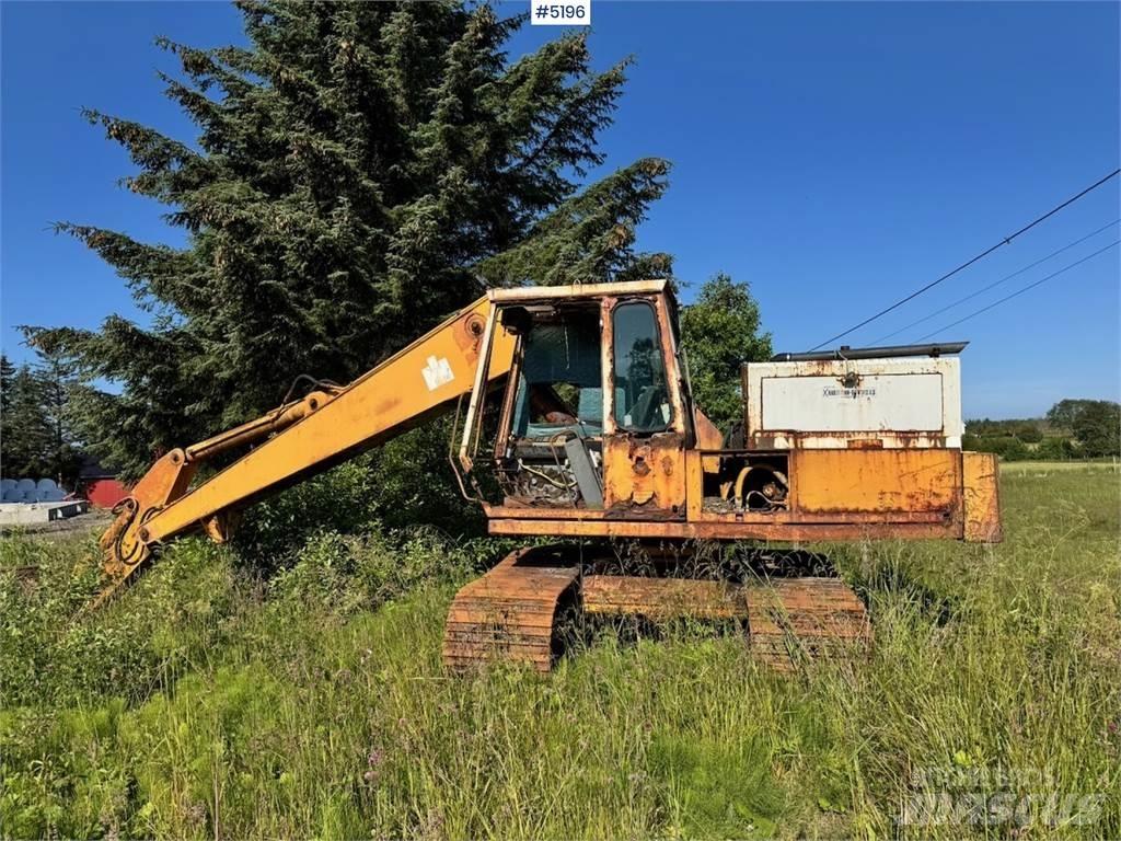 International 637 Crawler excavators