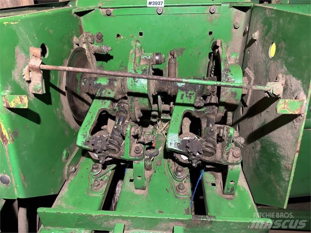 John Deere 332 A Other harvesting equipment