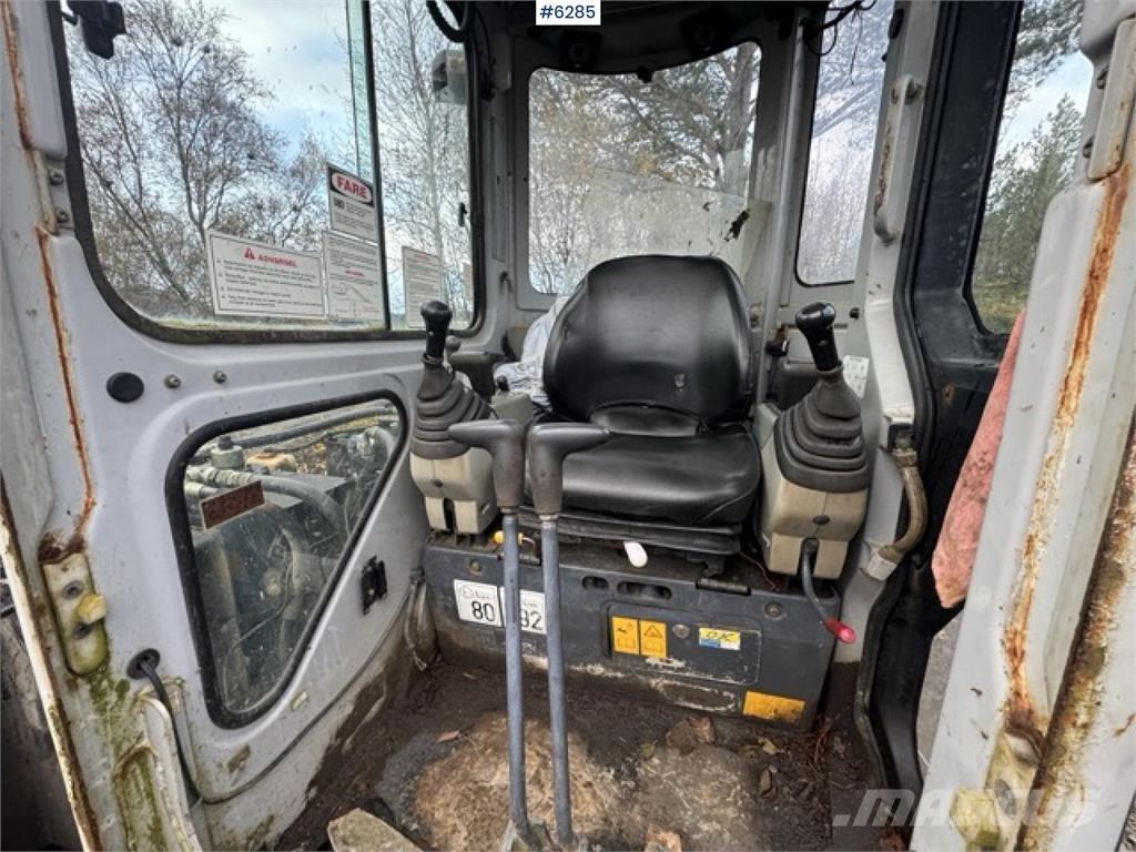 Kobelco SK45 Crawler excavators