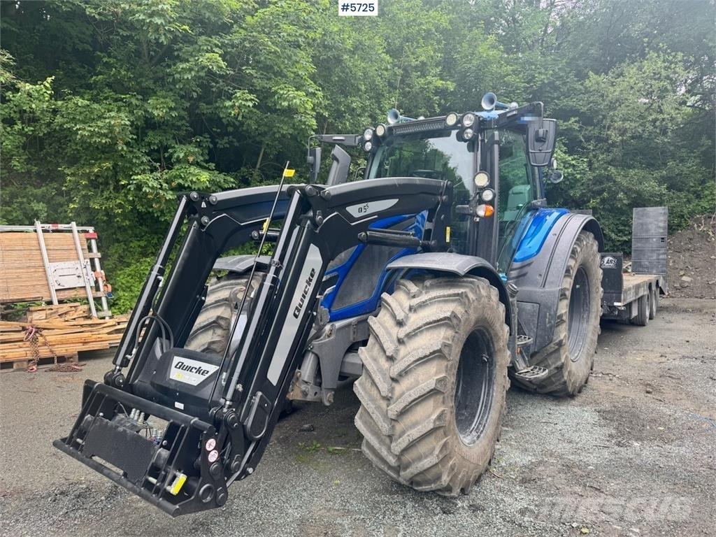 Valtra N175 Tractors