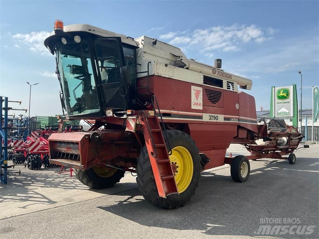  3790 Combine harvesters