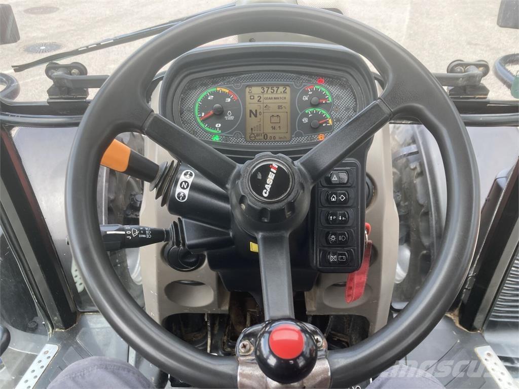 Case IH Luxxum 120 Tractors