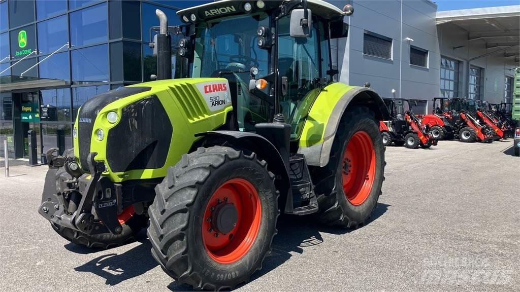 CLAAS ARION 530 Tractors