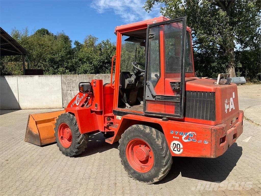 Fai 556 Front loaders and diggers