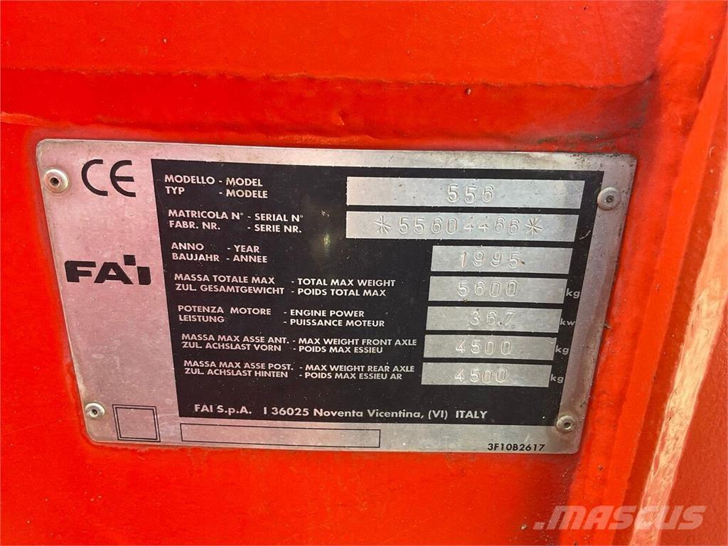 Fai 556 Front loaders and diggers