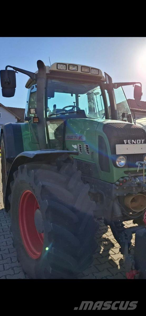 Fendt 714 Vario Tractors