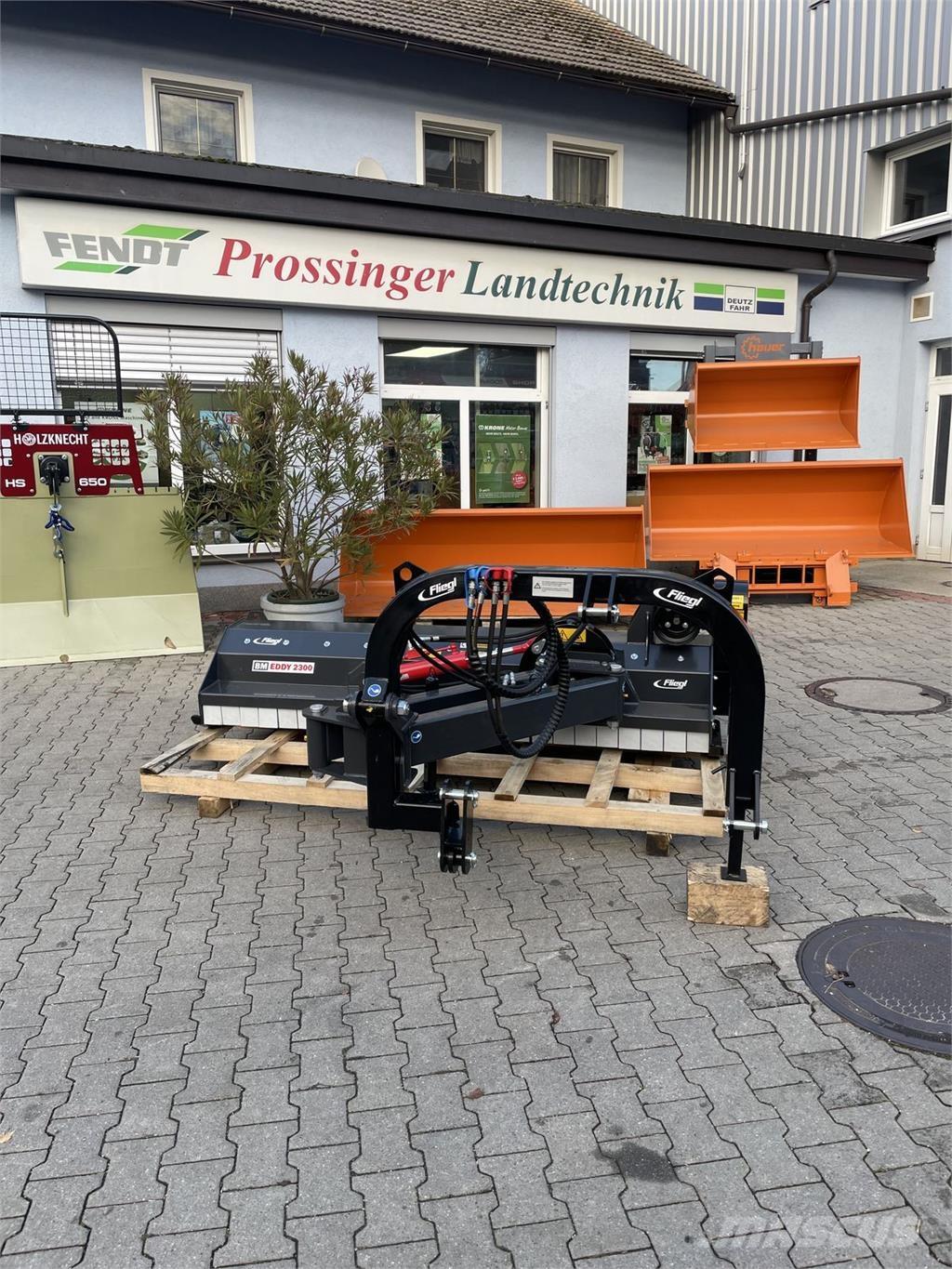 Fliegl  Pasture mowers and toppers