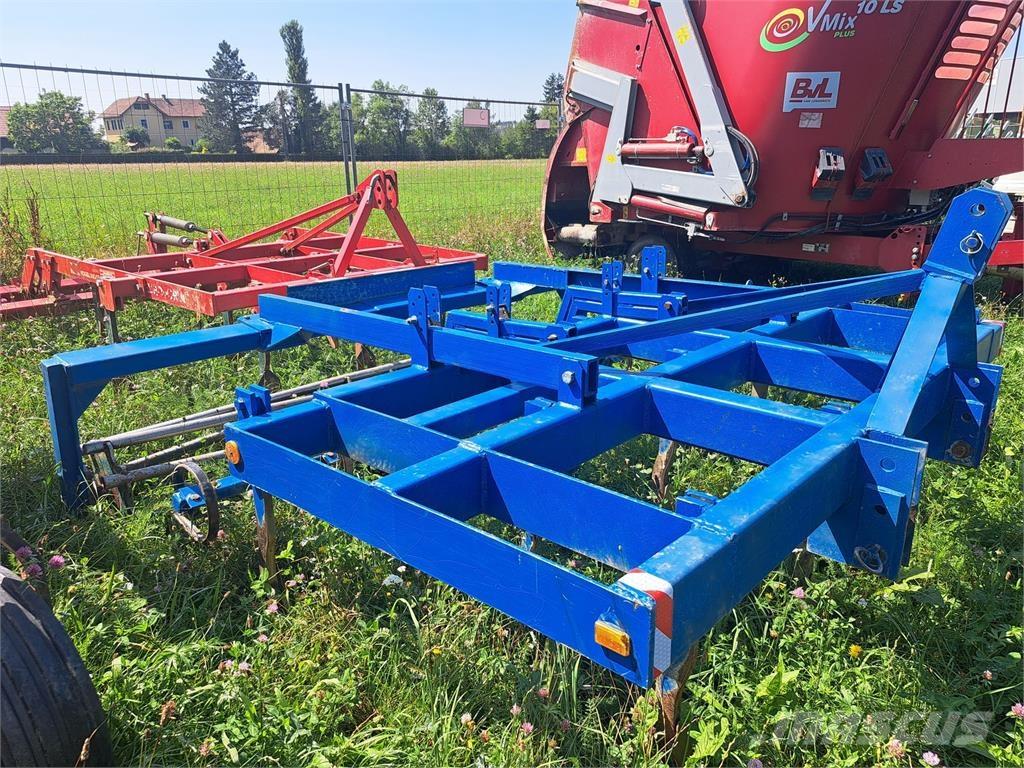 Gruber 270 Cultivators