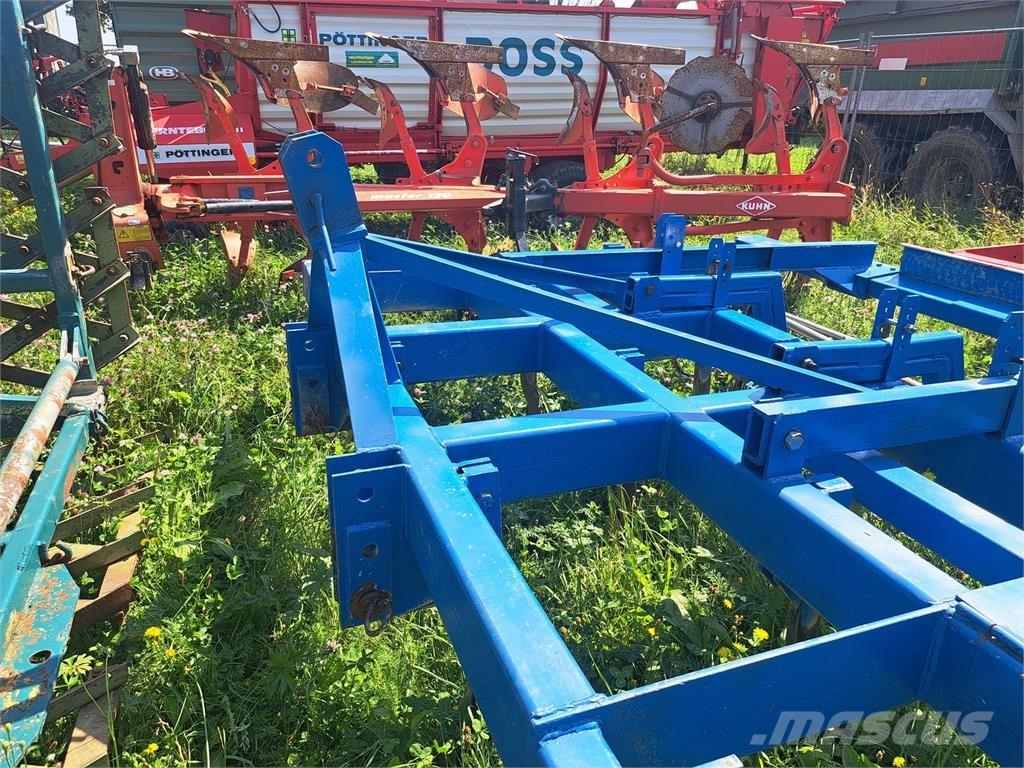 Gruber 270 Cultivators