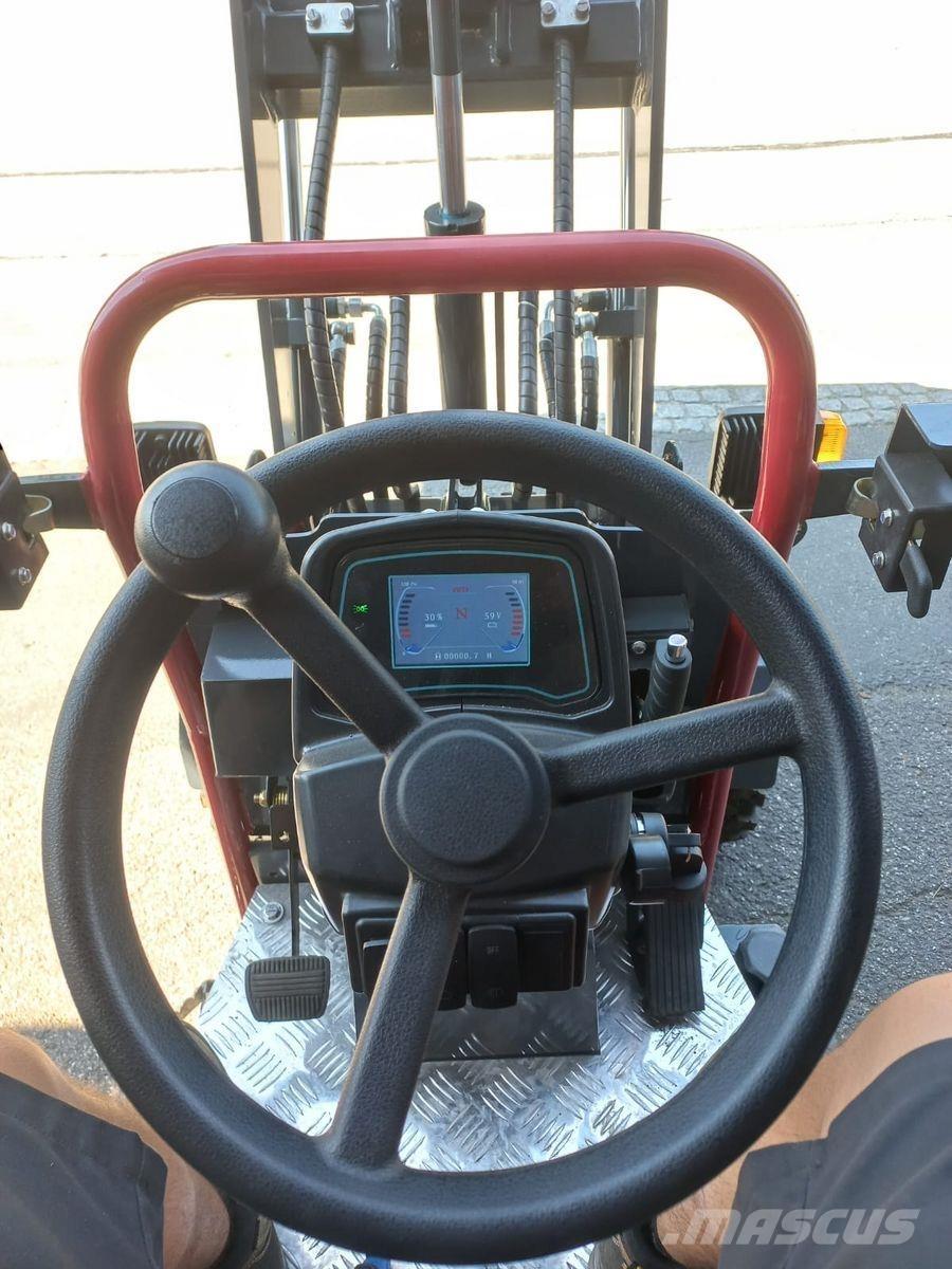  HL-500E Front loaders and diggers
