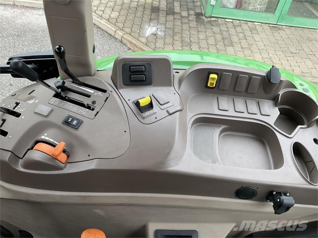 John Deere 5058E Tractors