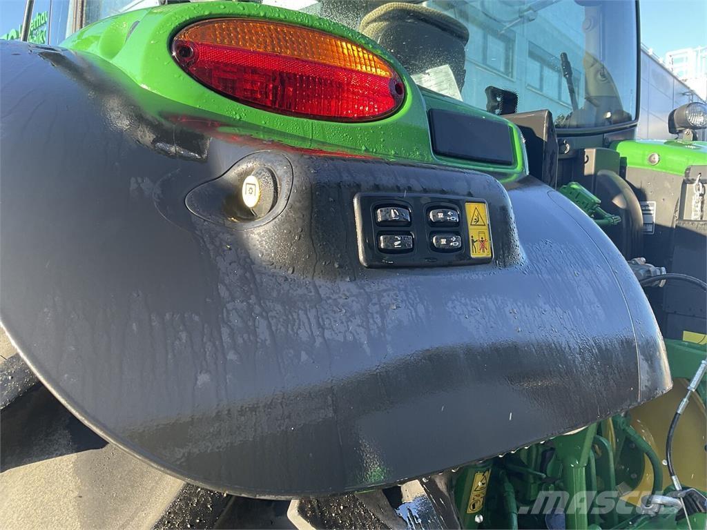 John Deere 6R 110 Tractors