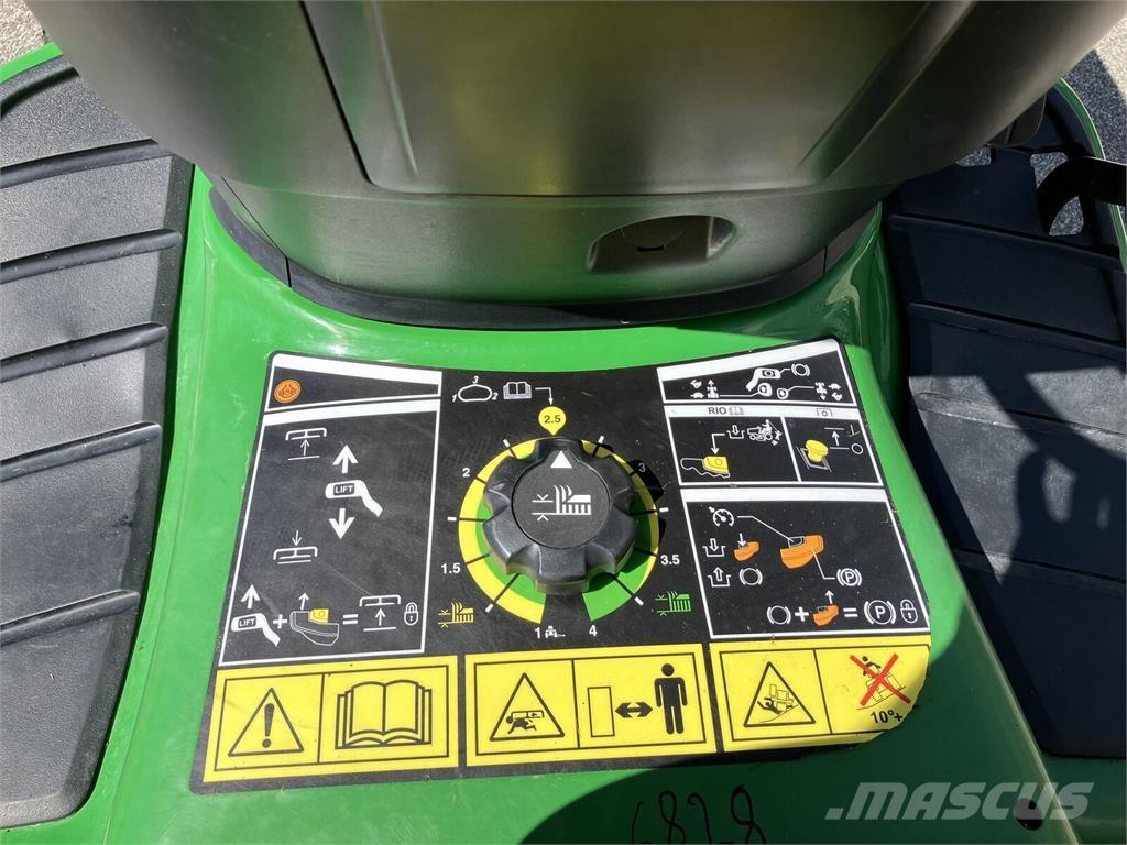 John Deere X 350R Groundcare - Others