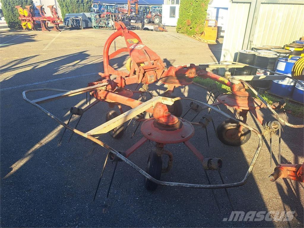 Kuhn 4 Kreisel Rakes and tedders