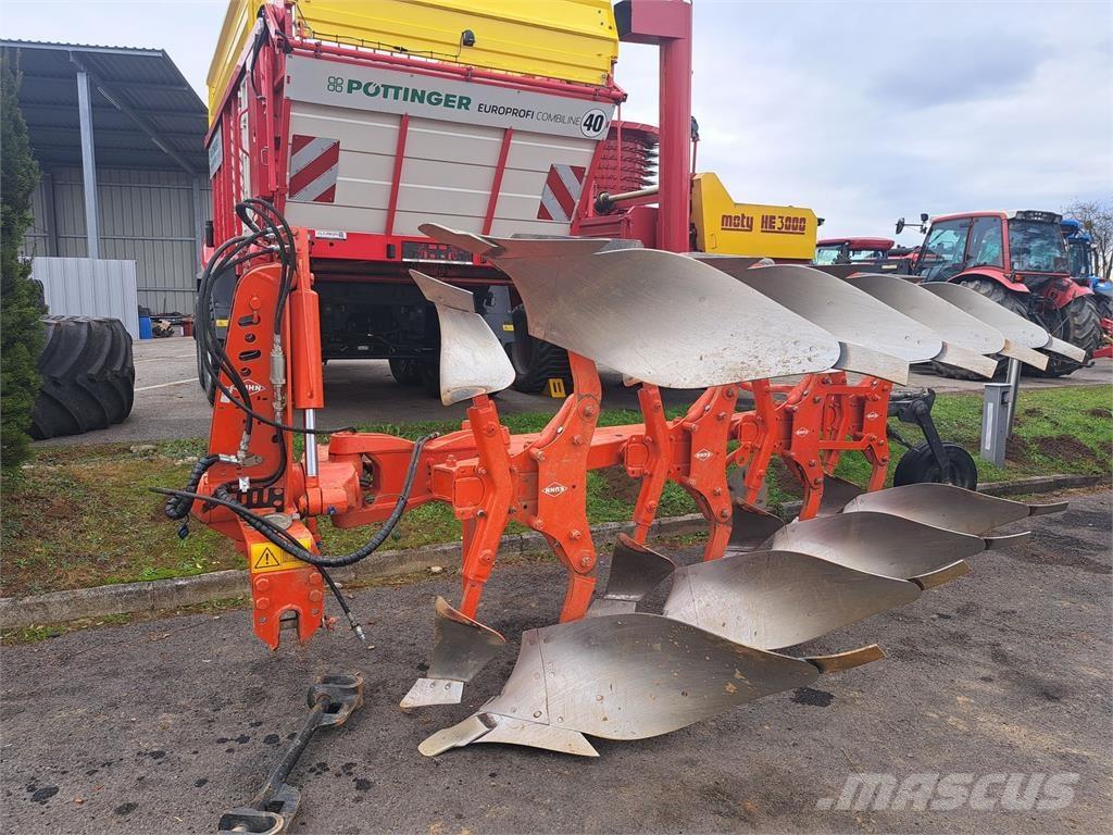 Kuhn Varimaster 123 Conventional ploughs