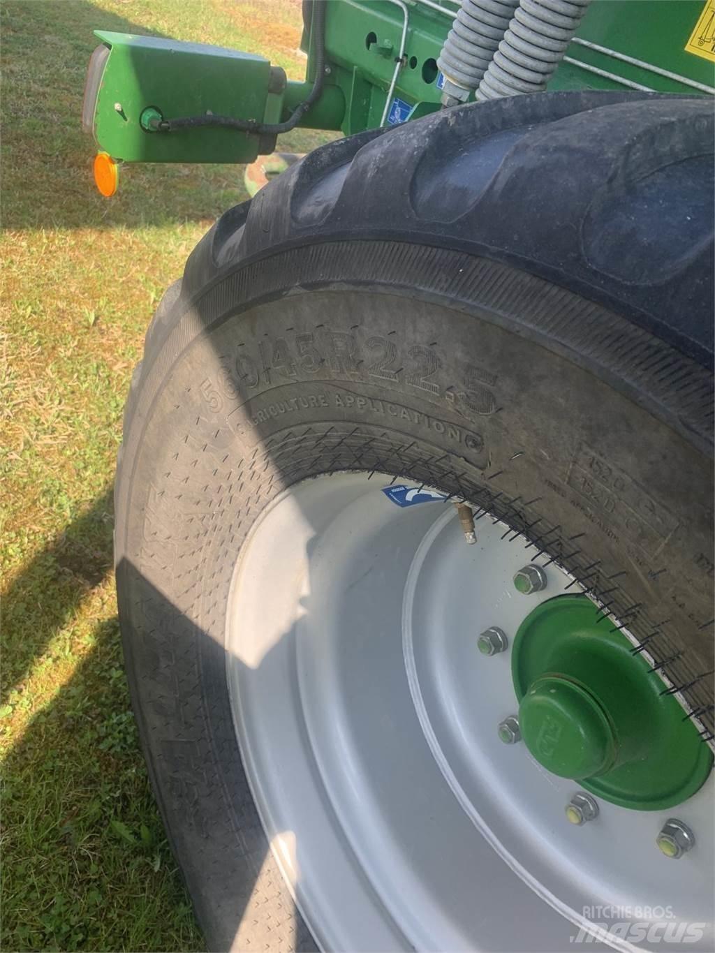 McHale V6750 Round balers