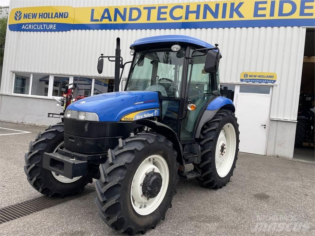 New Holland TD 5030 Tractors