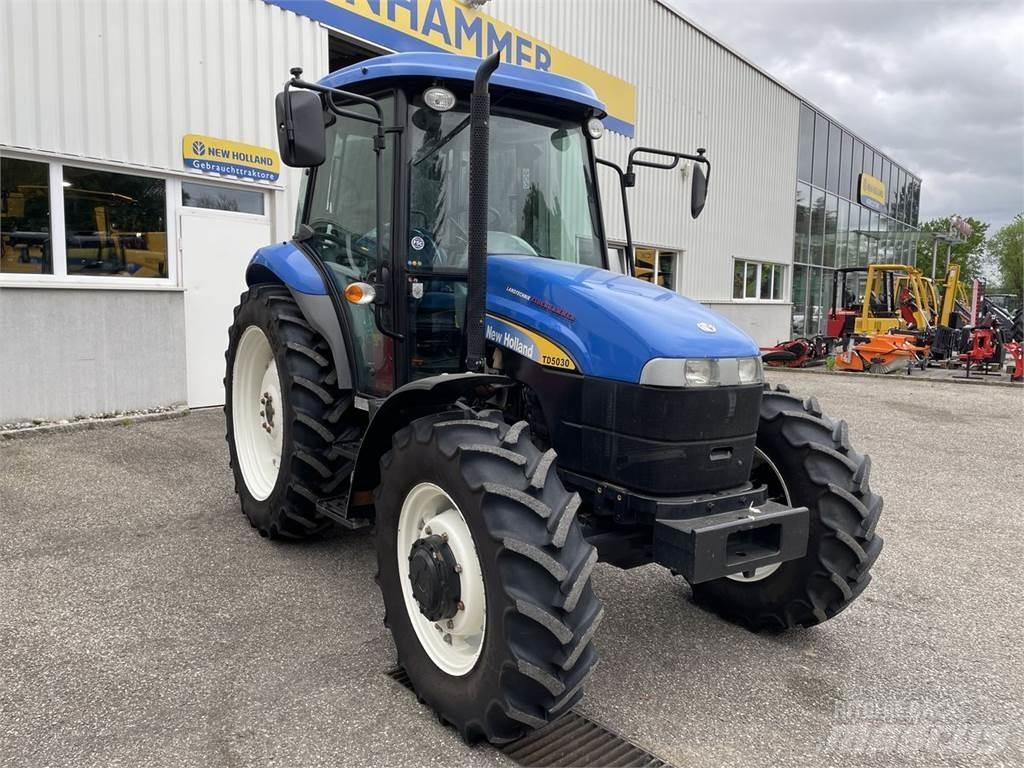 New Holland TD 5030 Tractors