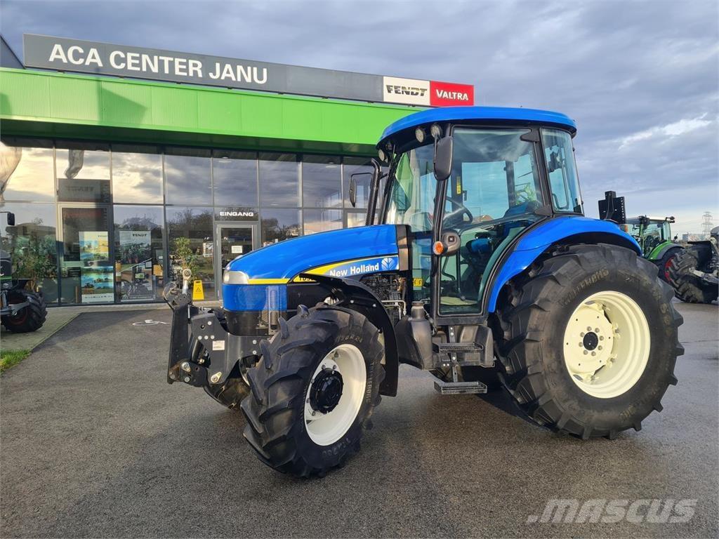 New Holland TD 5040 Tractors