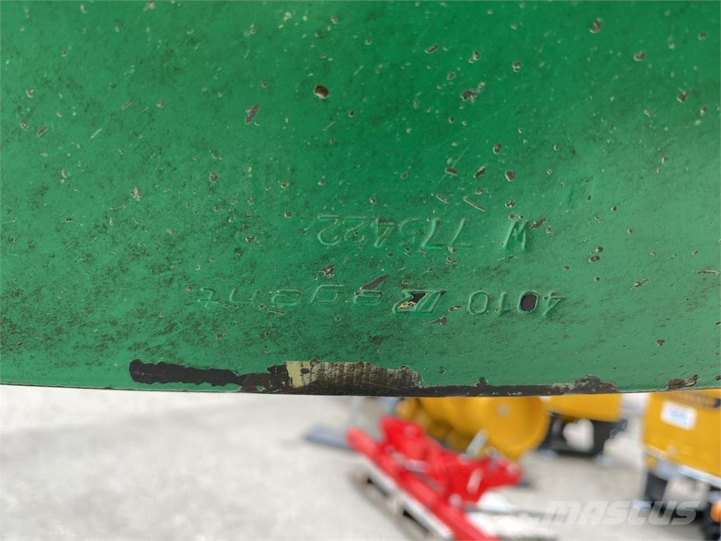 Regent Titan 140 Conventional ploughs