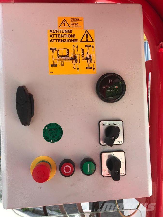 Stepa Mobilkran M40 Conveying equipment