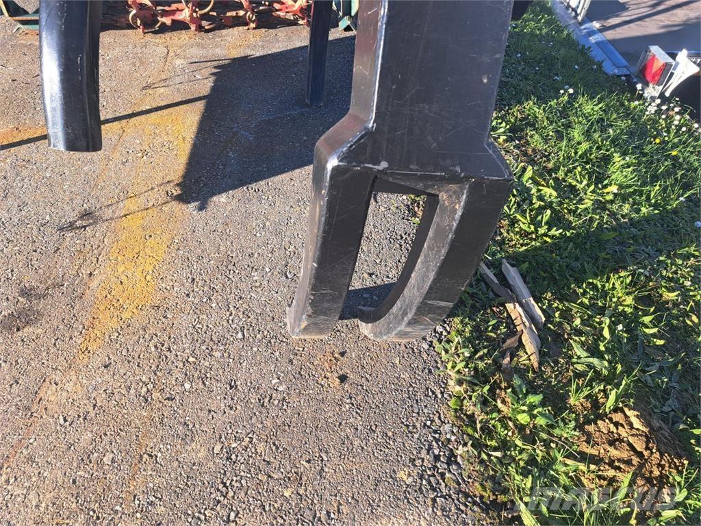  Uniforst 2200 Forestry - Others