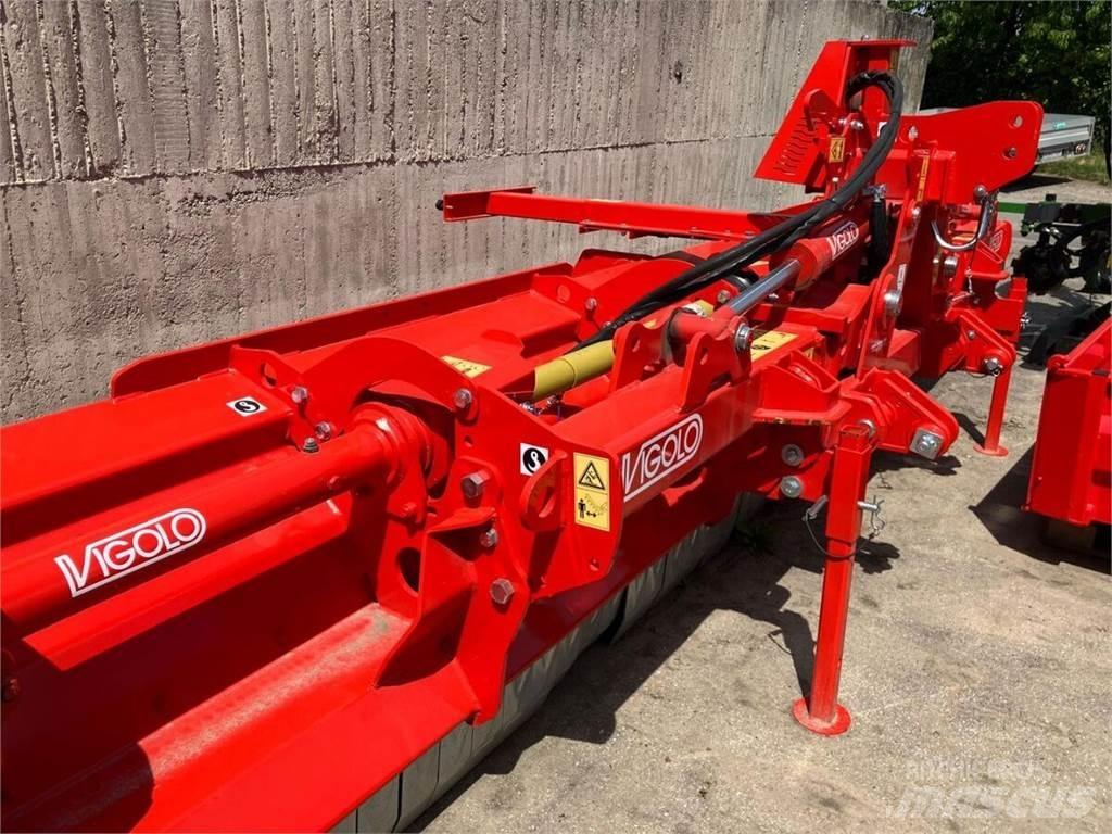  VIGOLO TST-V - 25 500 Pasture mowers and toppers