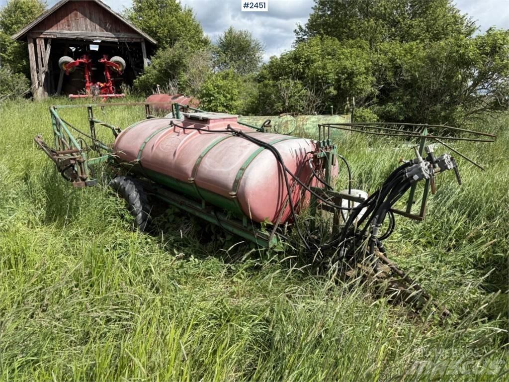 Moteska 2000liter Grape sprayers