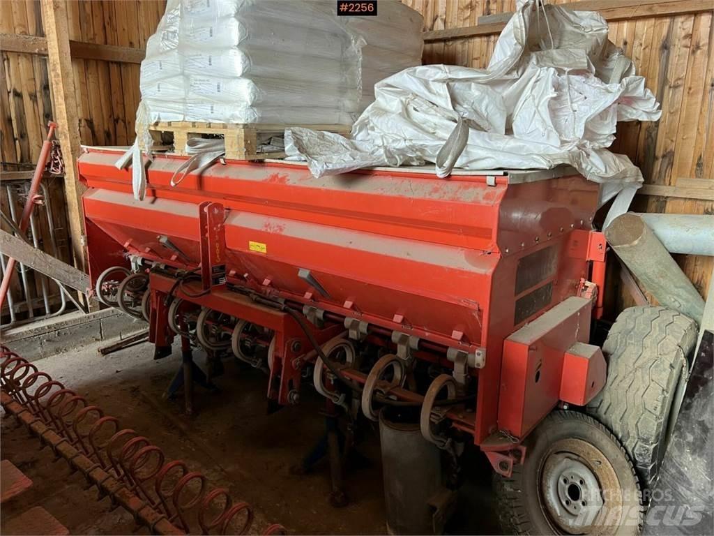 Tume HKL 250B Other forage harvesting equipment
