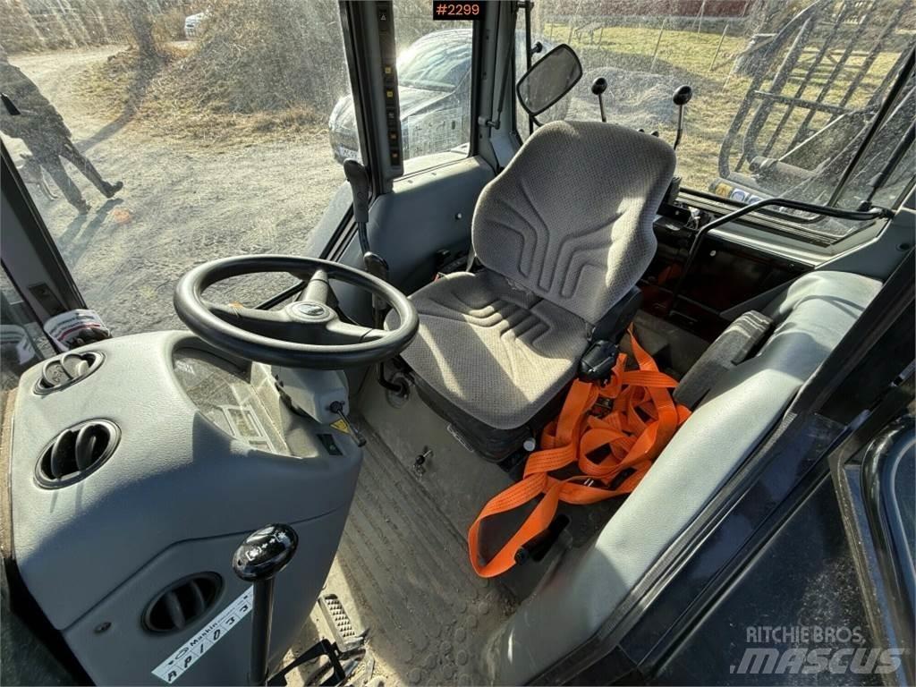 Valtra A75-4 Construction - Others