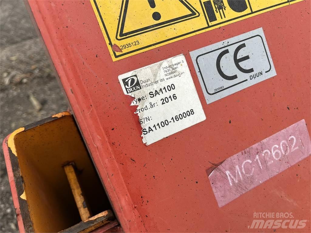 Duun SA1100 Sand and salt spreaders