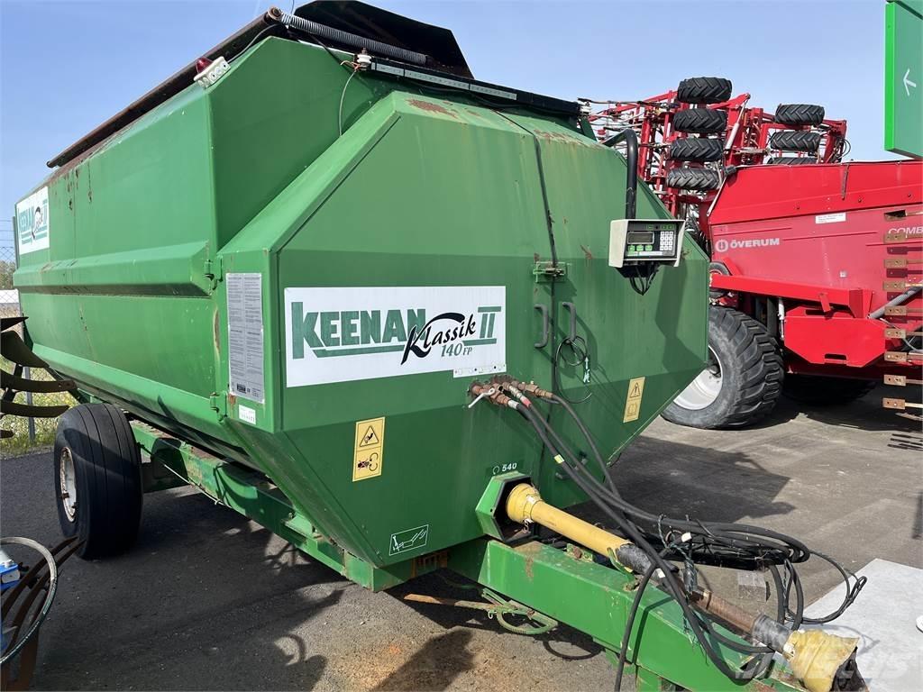  KENNAN Forage wagons