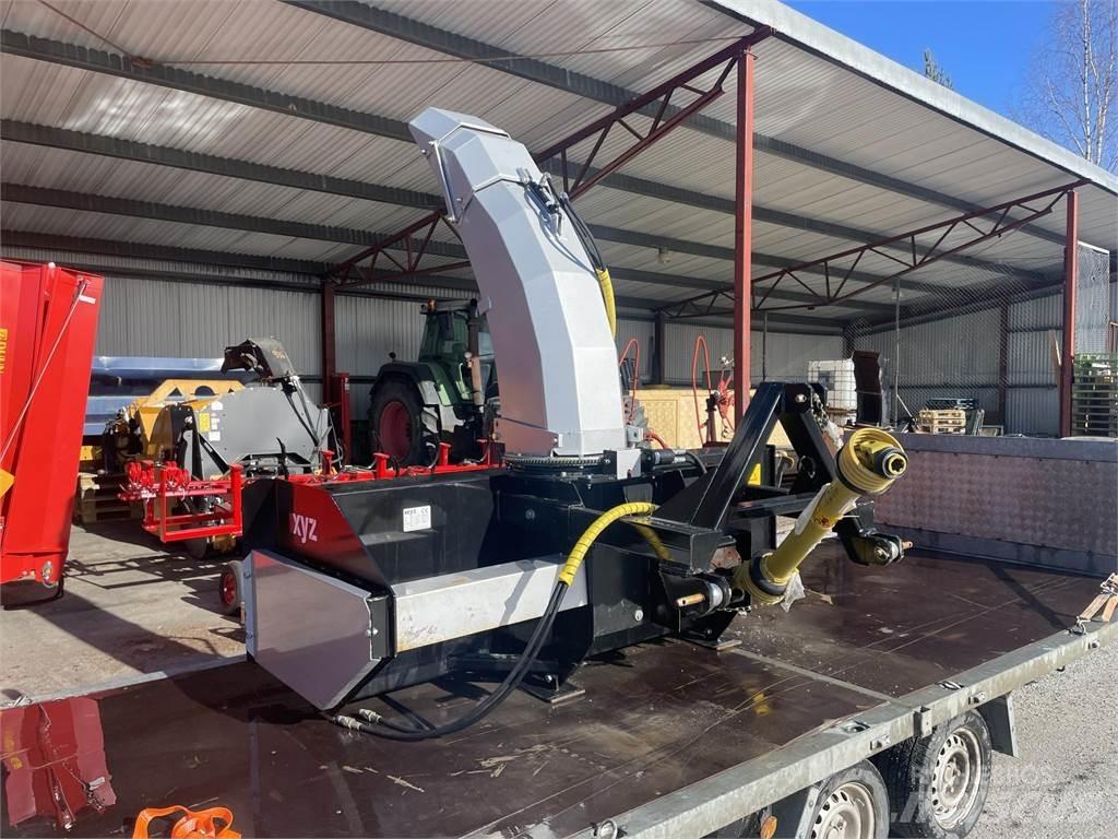 XYZ 2400 Other road and snow machines