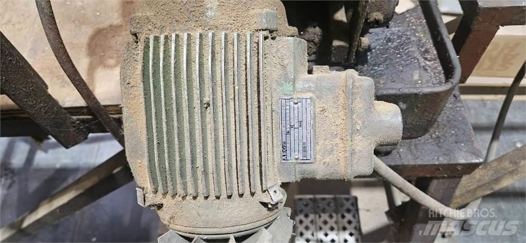  BROBO Super 300 Construction - Others