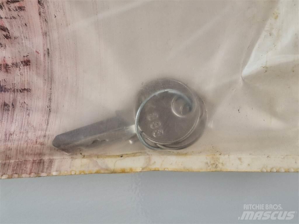 Haas TL2 Construction - Others