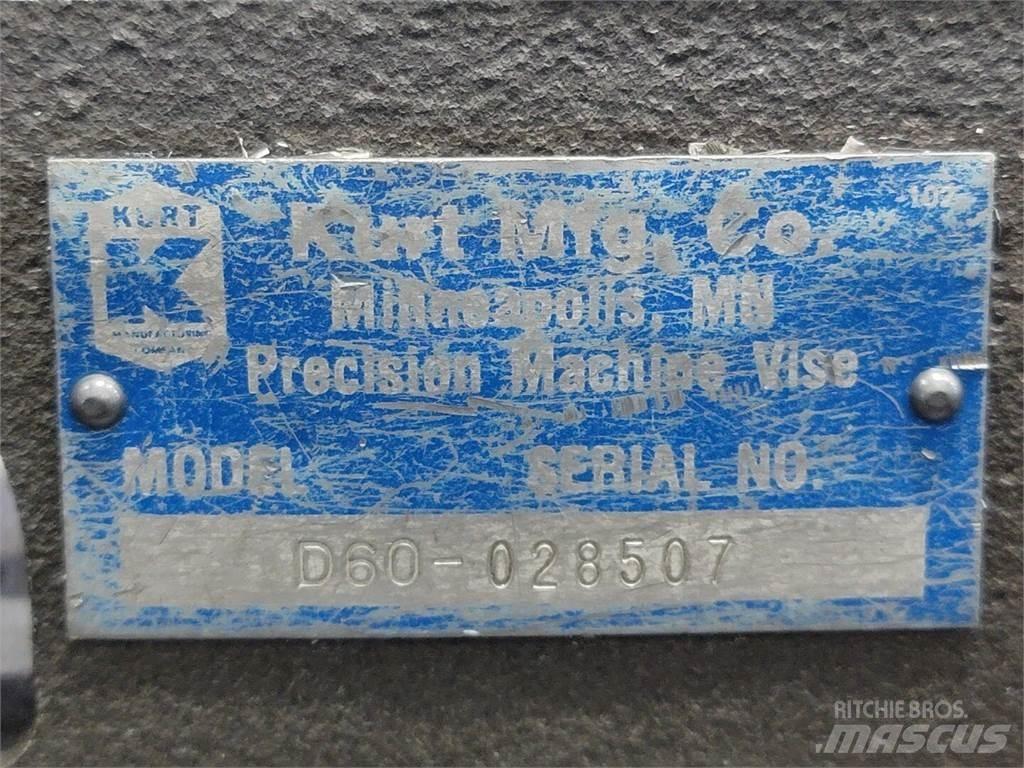  KURT D60 Construction - Others