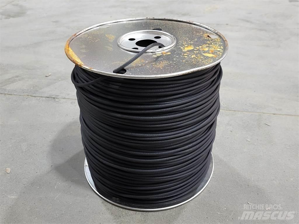  LAYFIELD Welding machines