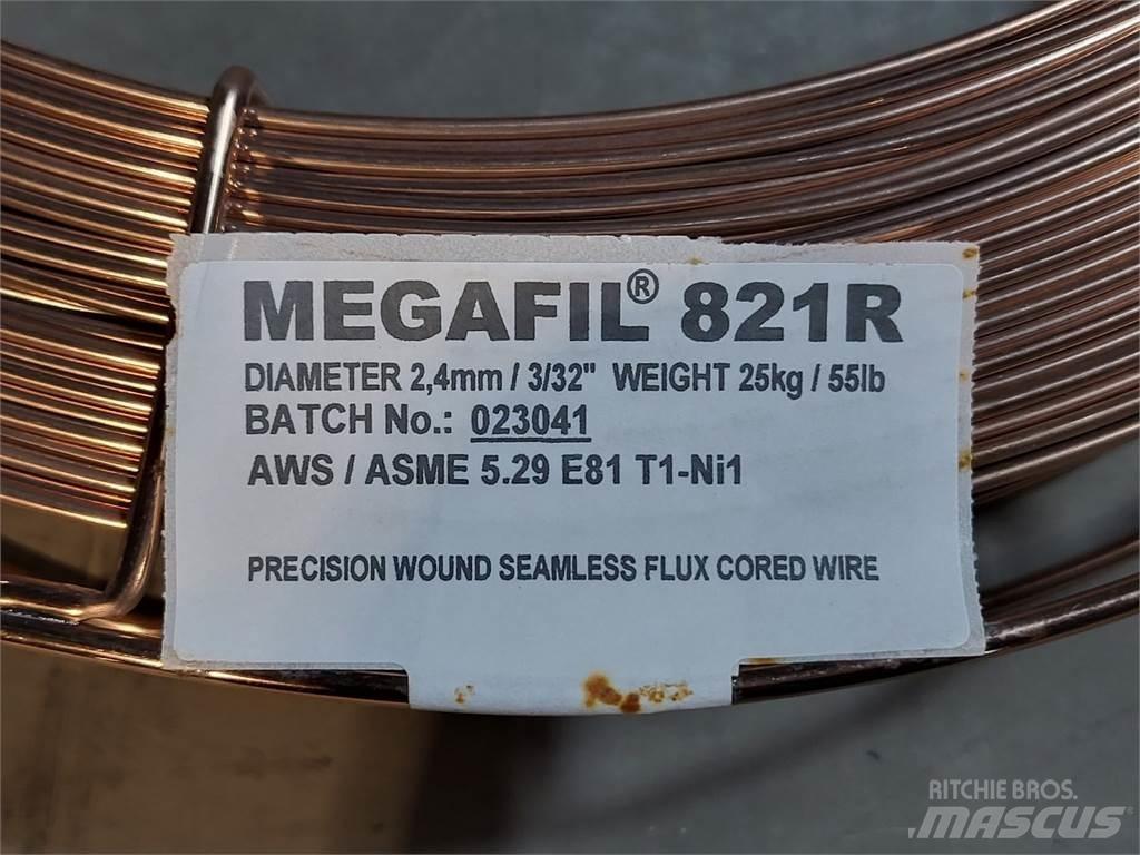  MEGAFIL 821R Welding machines