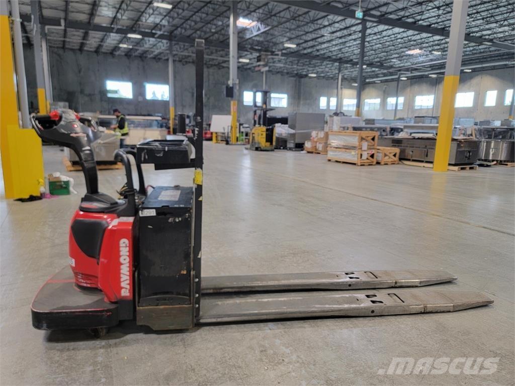 Raymond 8410 Construction - Others
