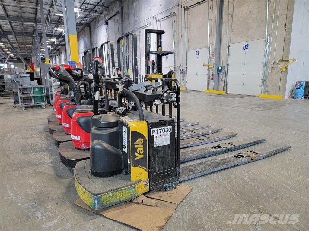 Raymond 8410 Construction - Others