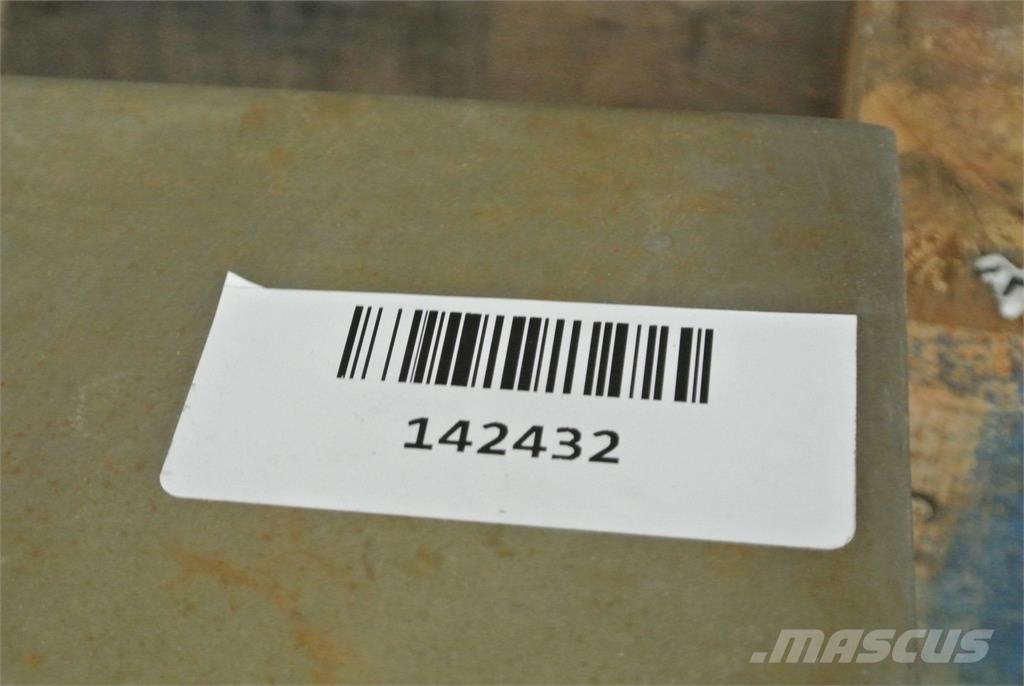  SQUARE D YBM4282 Construction - Others