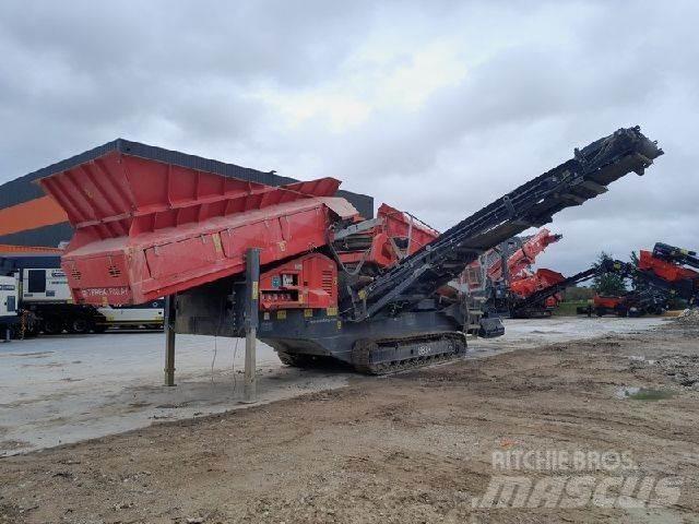 Finlay 883+ Crushers
